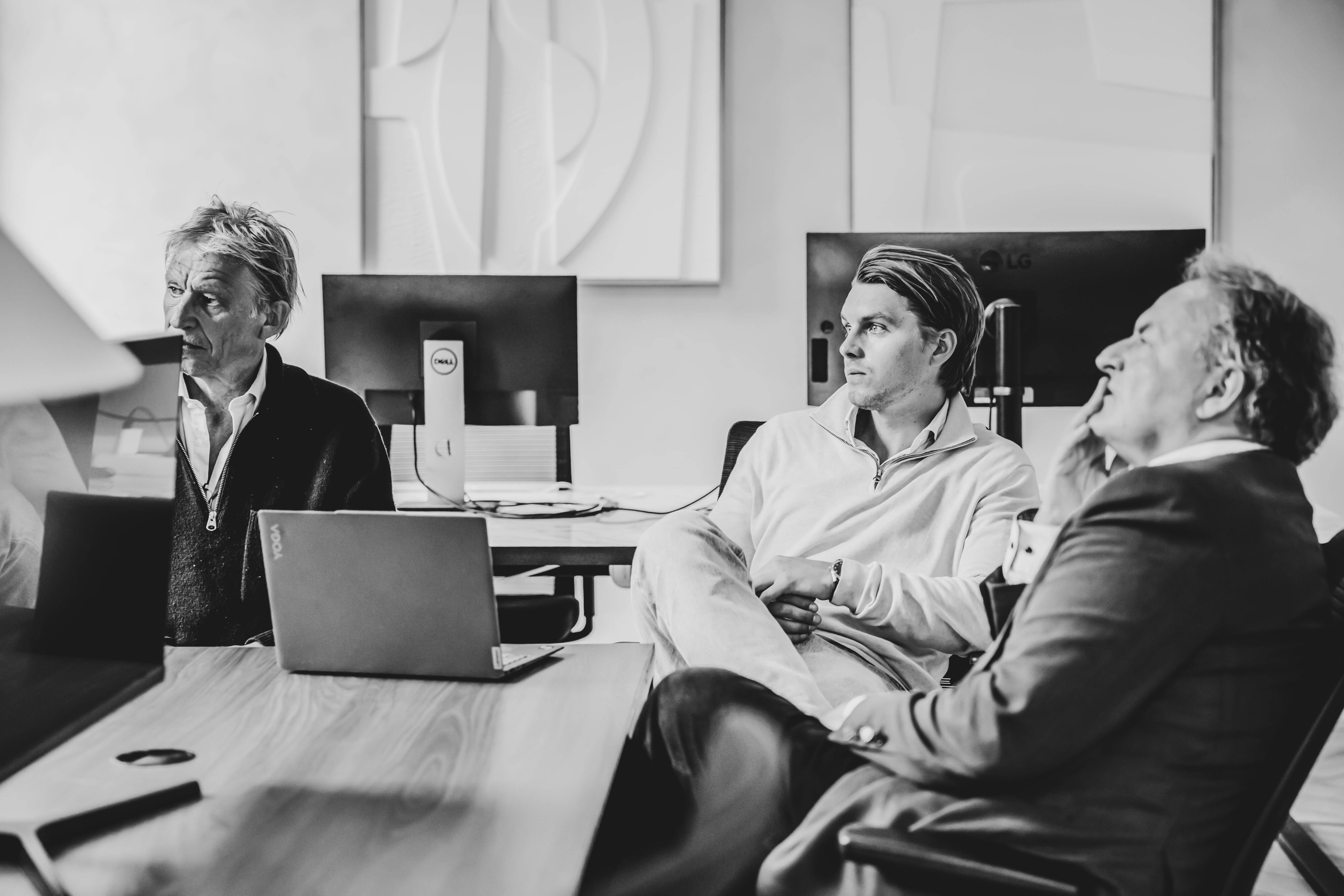 Maandoverzicht juni 2025, Nieuwe all time highs ondanks wereldwijde onrust